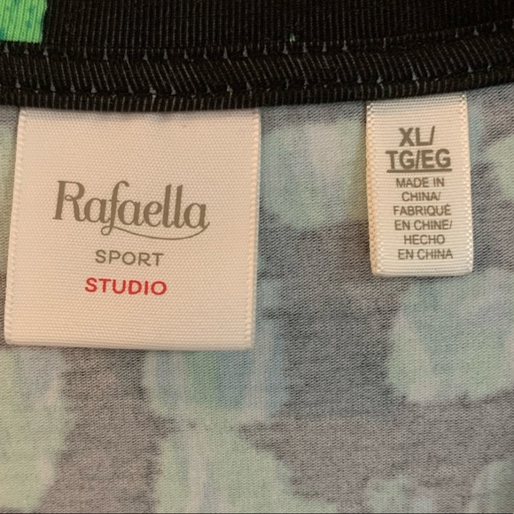 Rafaella cotton blend stretchy v-neck print top XL. - Picture 3 of 6